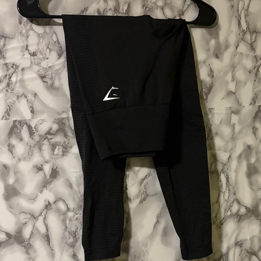 Gymshark woman’s Black Leggings